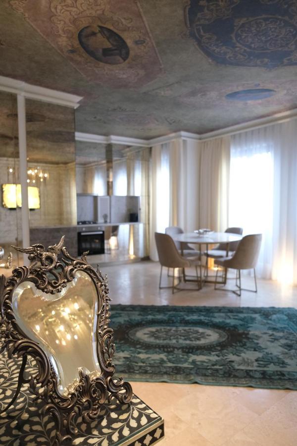 Ab Residences -Cihangir Luxury Antique Apartment Istanbul Exterior photo