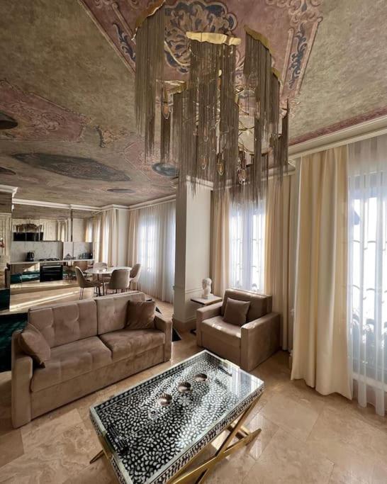 Ab Residences -Cihangir Luxury Antique Apartment Istanbul Exterior photo