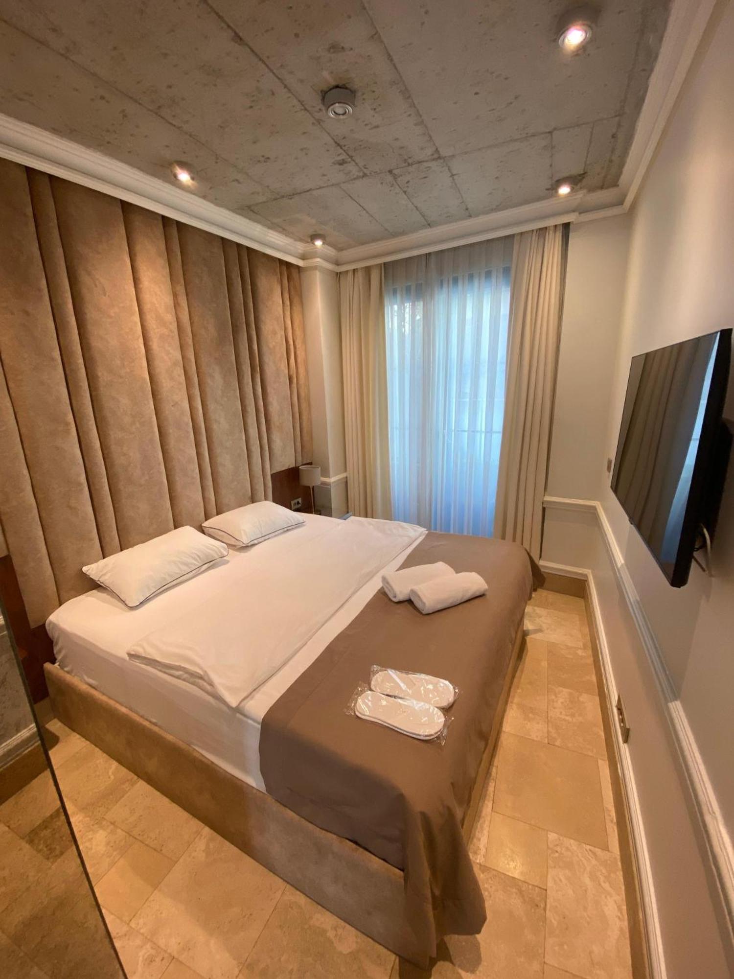 Ab Residences -Cihangir Luxury Antique Apartment Istanbul Exterior photo
